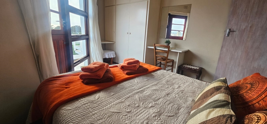 7 Bedroom Property for Sale in Middedorp Western Cape